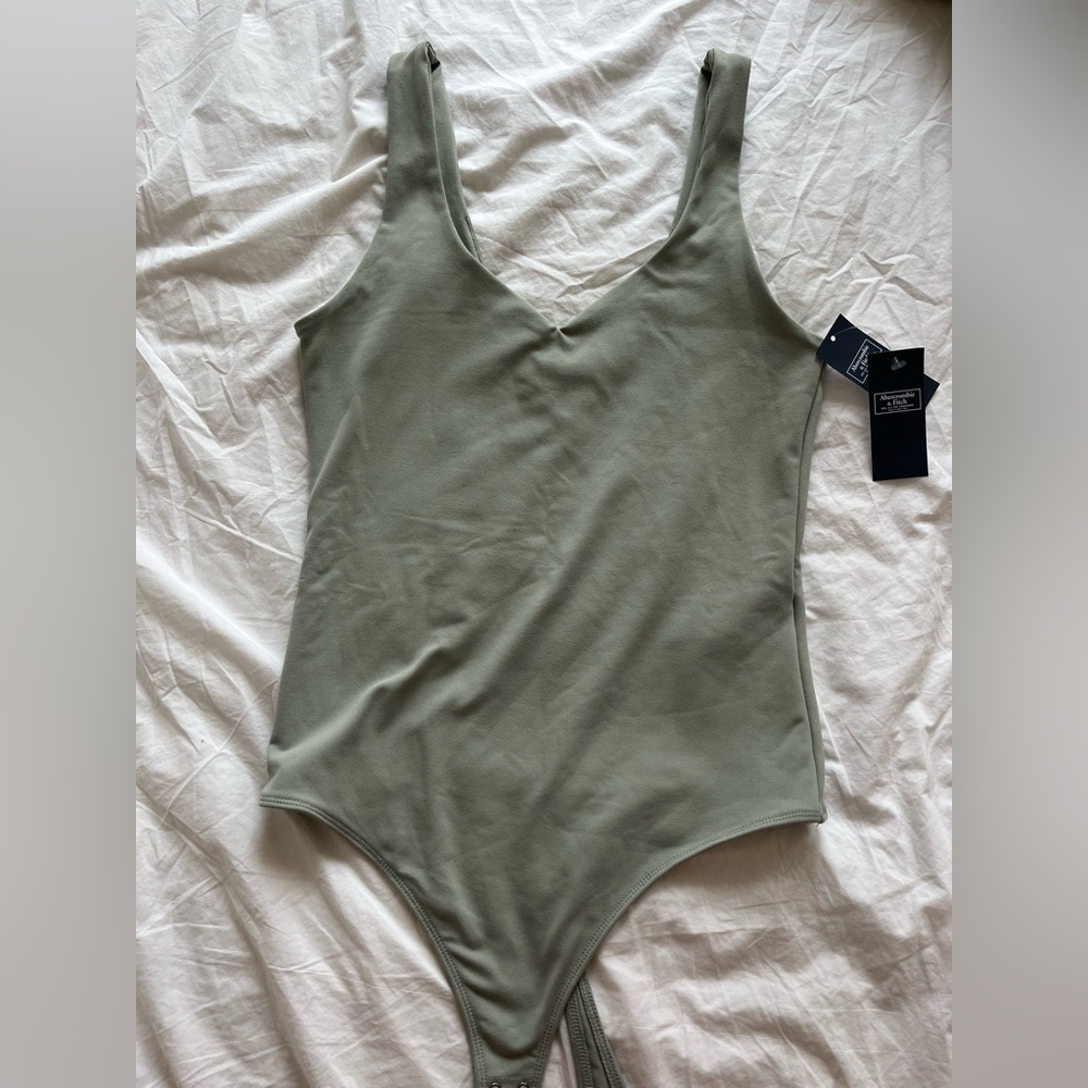 Abercrombie Sage Green Double layered seamless sweetheart bodysuit